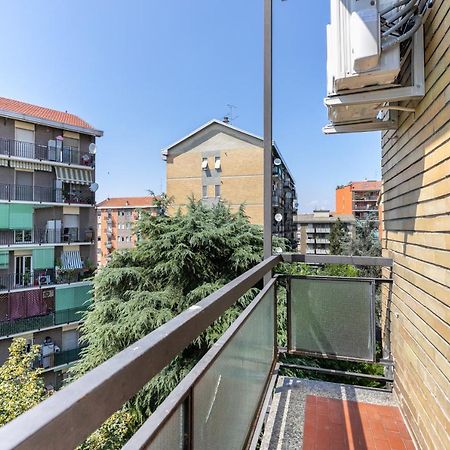 Alessia'S Flat- Milano M3 Corvetto Apartment Luaran gambar