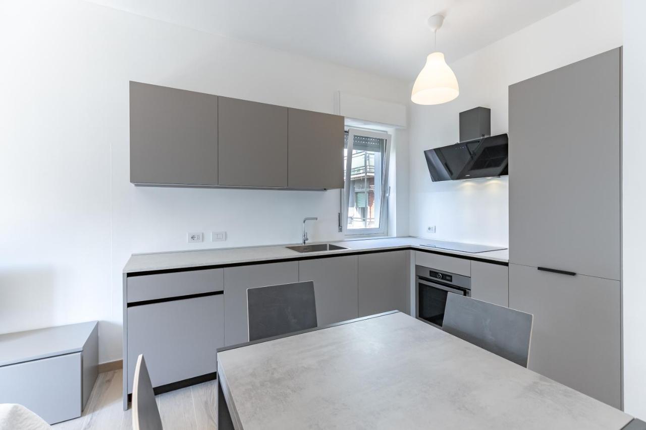 Alessia'S Flat- Milano M3 Corvetto Apartment Luaran gambar