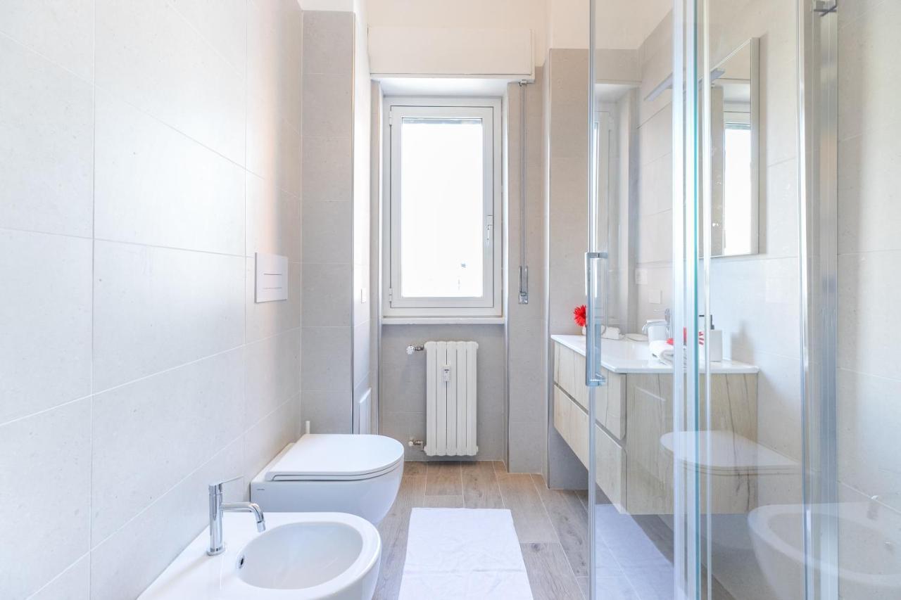 Alessia'S Flat- Milano M3 Corvetto Apartment Luaran gambar