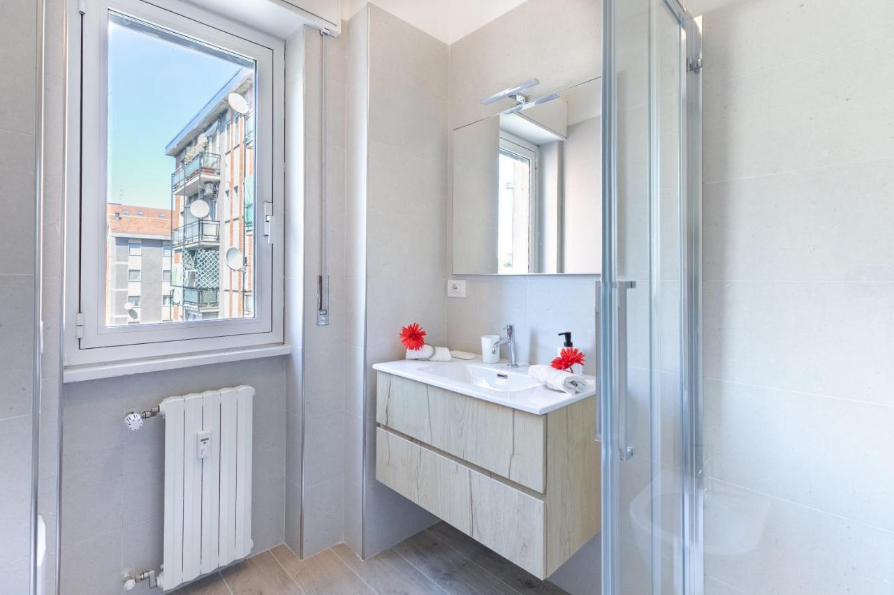 Alessia'S Flat- Milano M3 Corvetto Apartment Luaran gambar