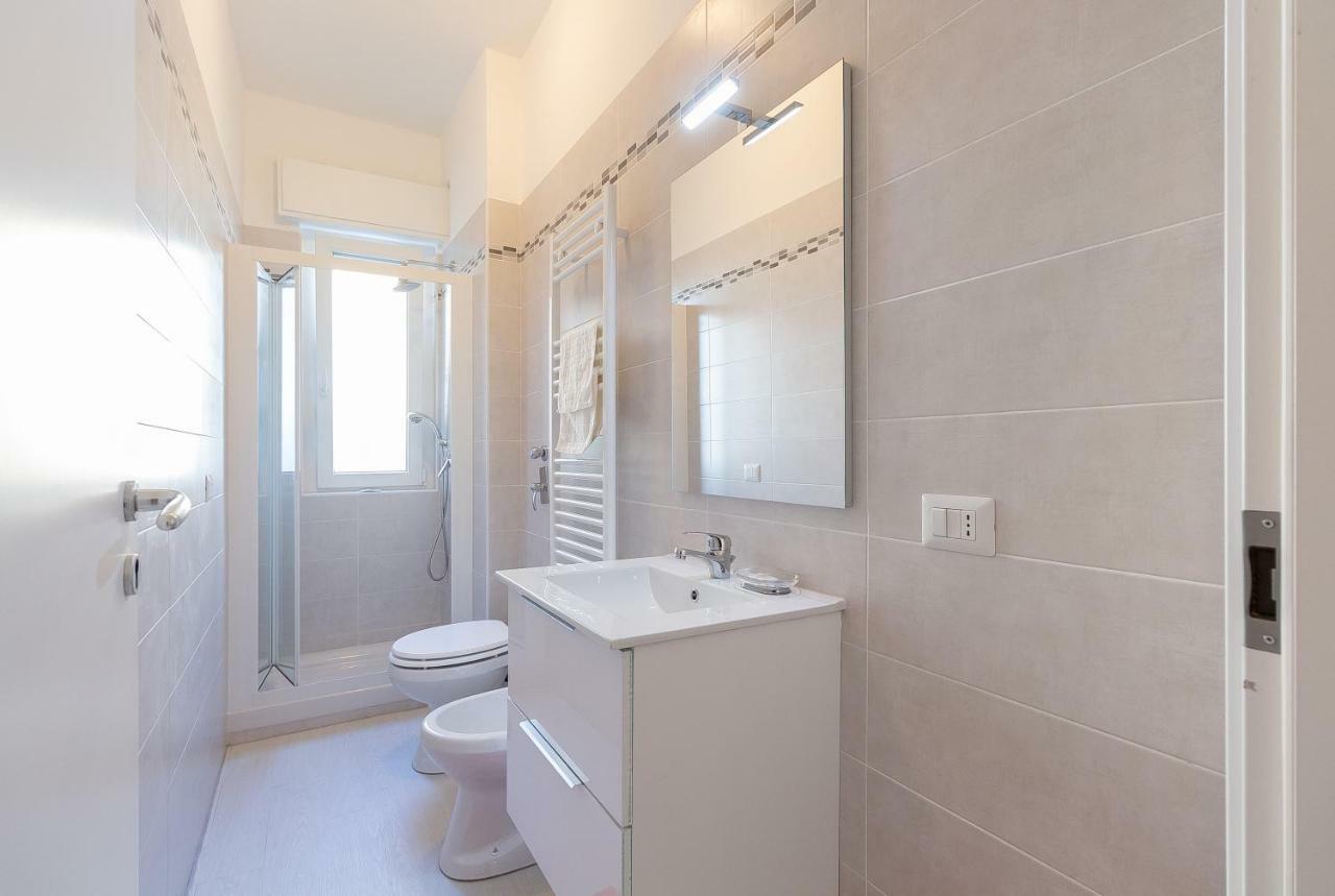 Alessia'S Flat- Milano M3 Corvetto Apartment Luaran gambar