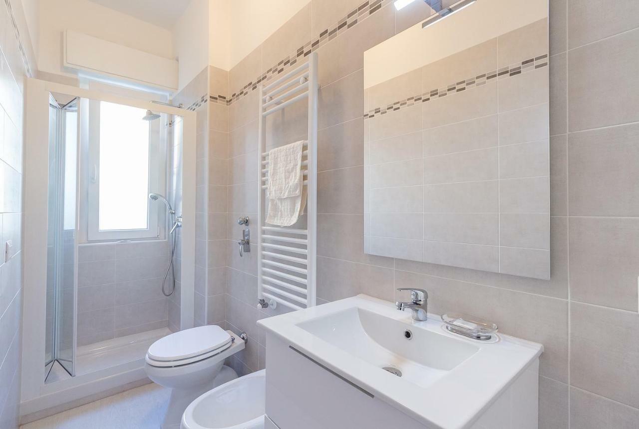 Alessia'S Flat- Milano M3 Corvetto Apartment Luaran gambar